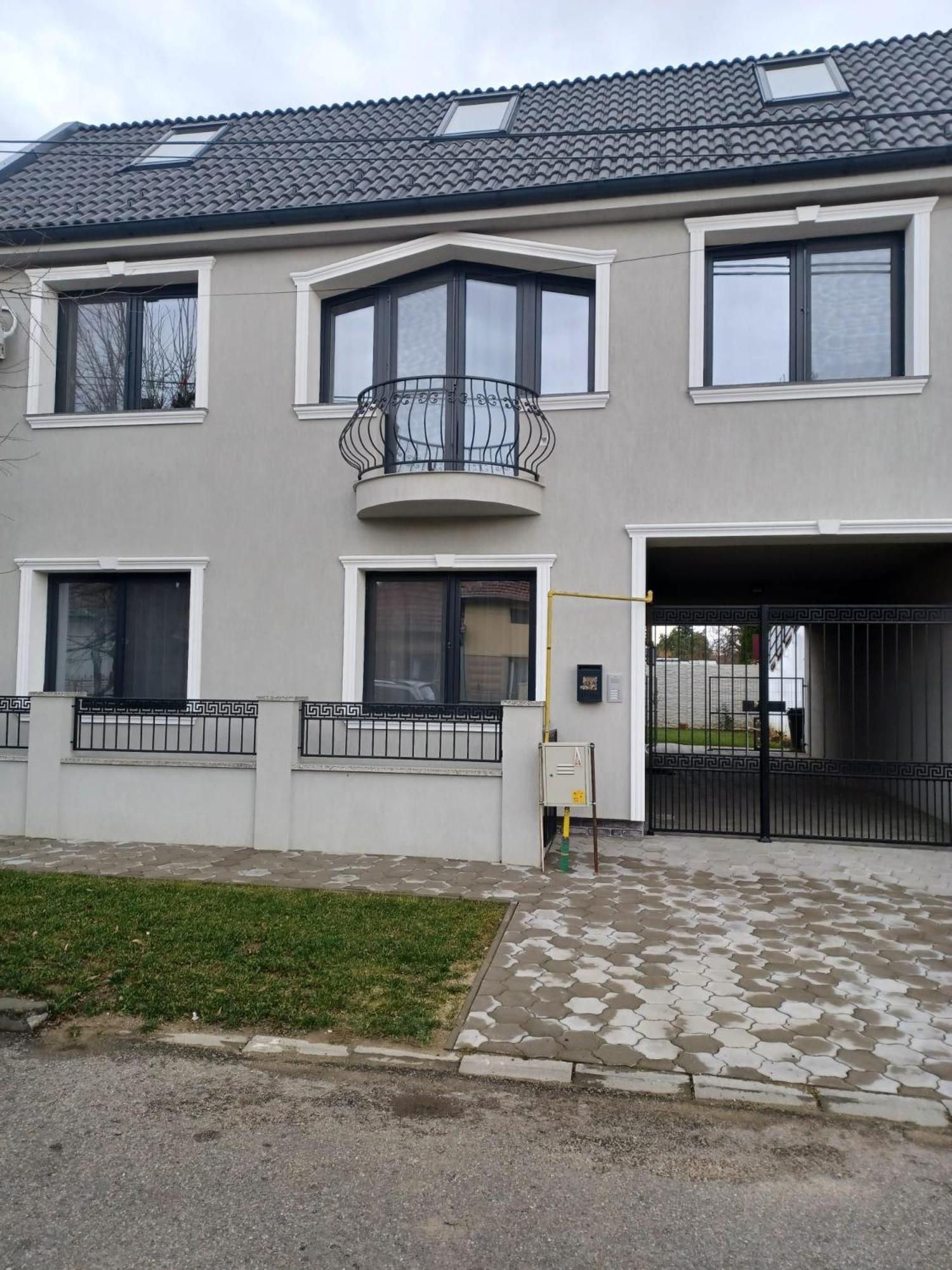 D&M Apartments 2 Satu Mare Eksteriør billede
